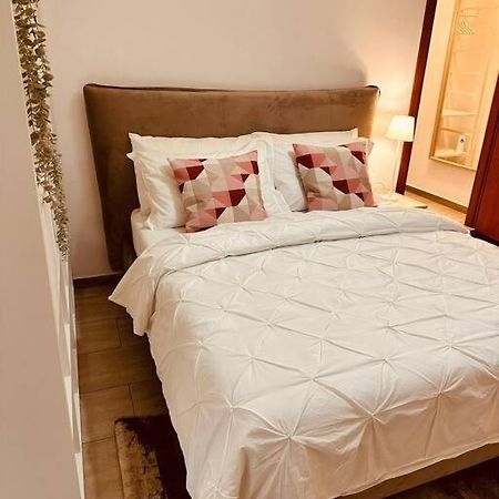 Appartement Malu à Peschiera Borromeo Extérieur photo